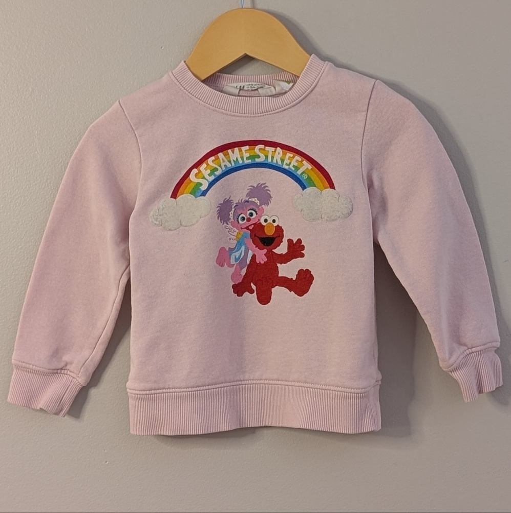 💛 3 for 10 💛 H&M Sesame Street Elmo & Abby Crew Neck